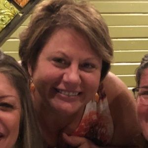 Meet your Posher, Renee